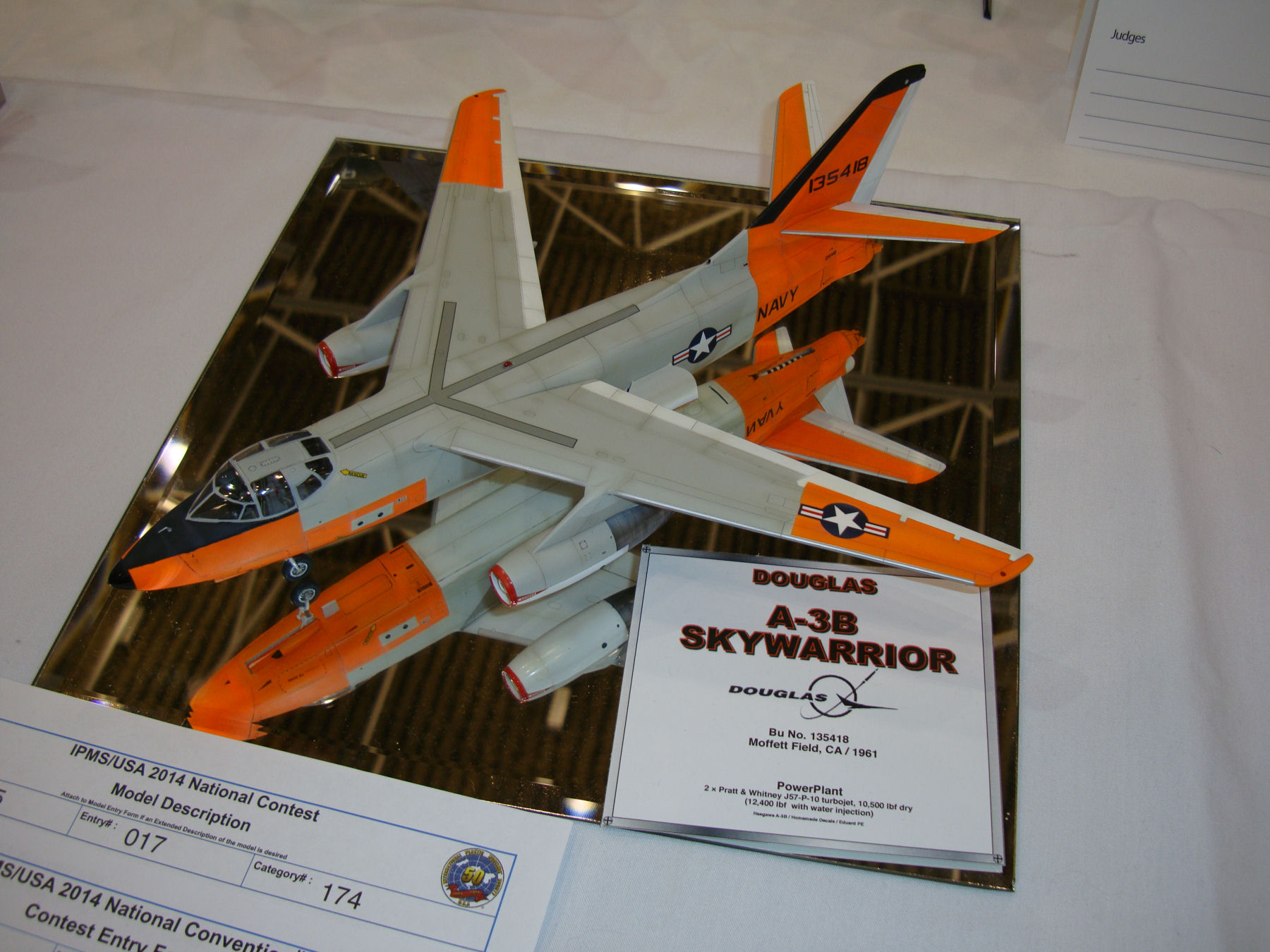 IPMS/USA National Convention 2014 Contest Room Photo 351