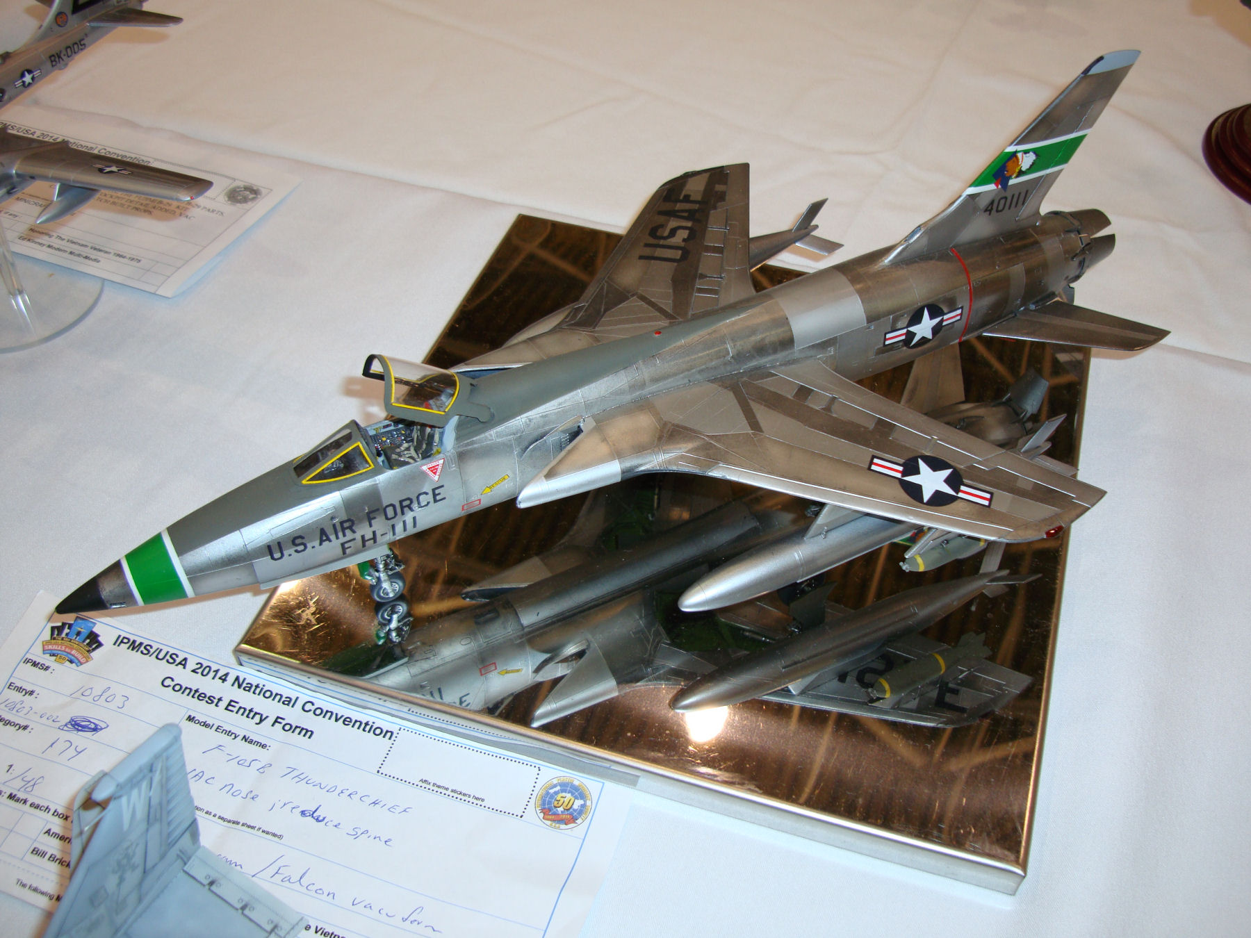 IPMS/USA National Convention 2014 Contest Room Photo 352