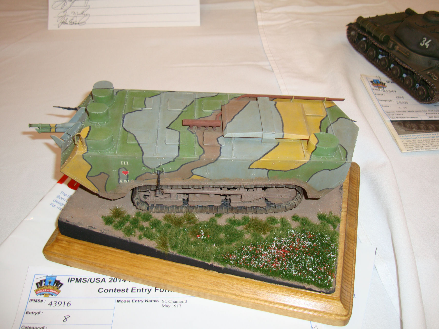 IPMS/USA National Convention 2014 Contest Room Photo 396