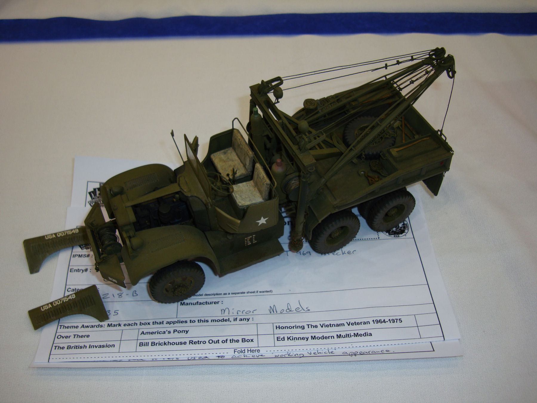 IPMS/USA National Convention 2014 Contest Room Photo 422