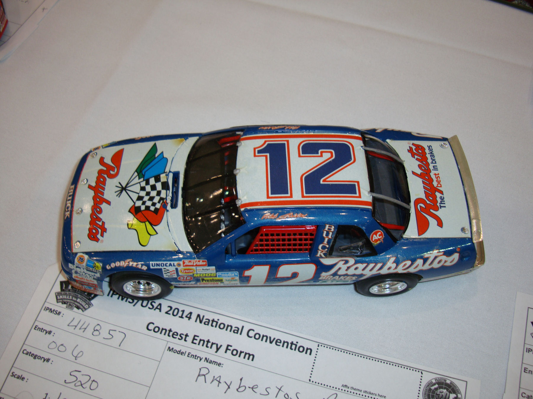 IPMS/USA National Convention 2014 Contest Room Photo 539