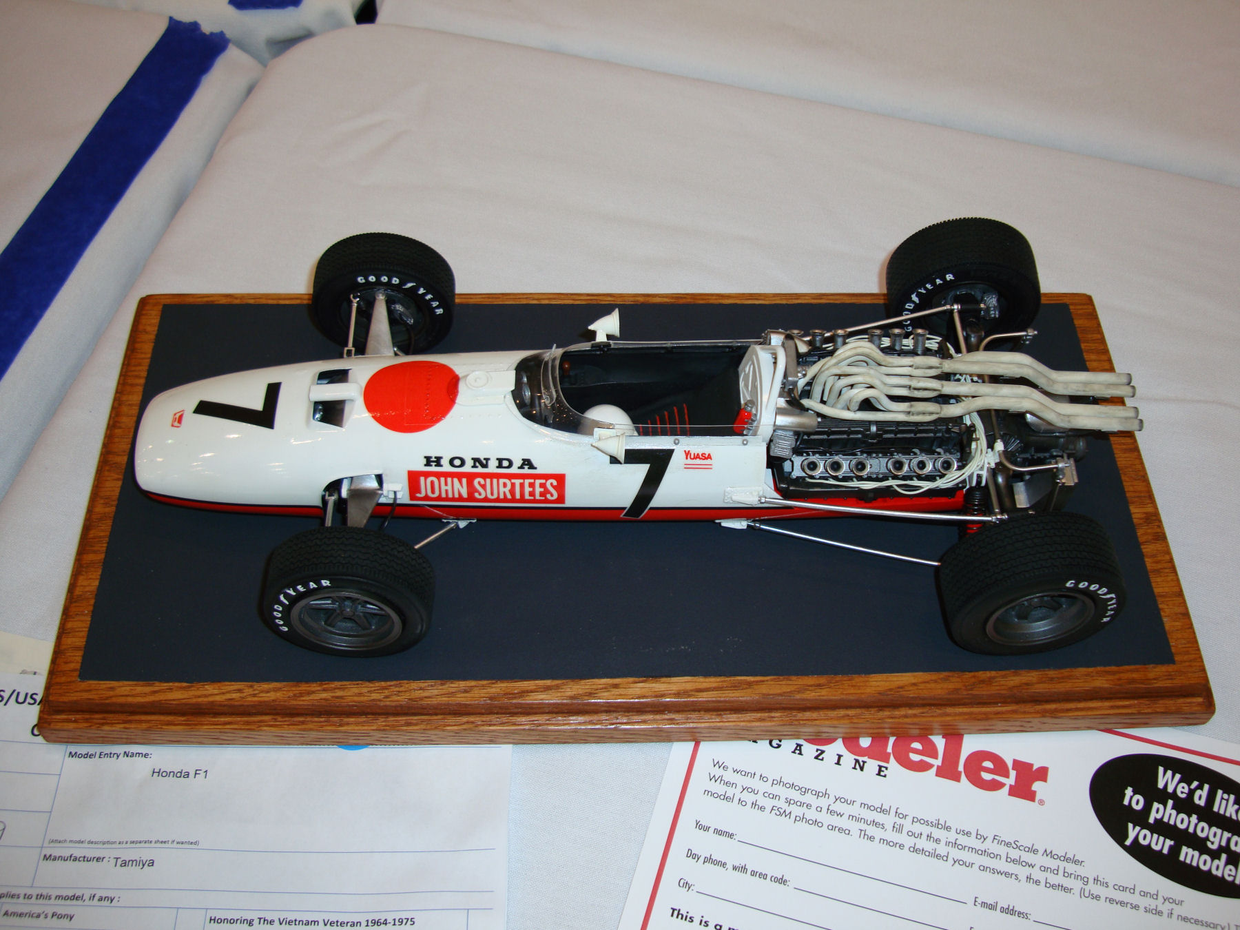 IPMS/USA National Convention 2014 Contest Room Photo 542