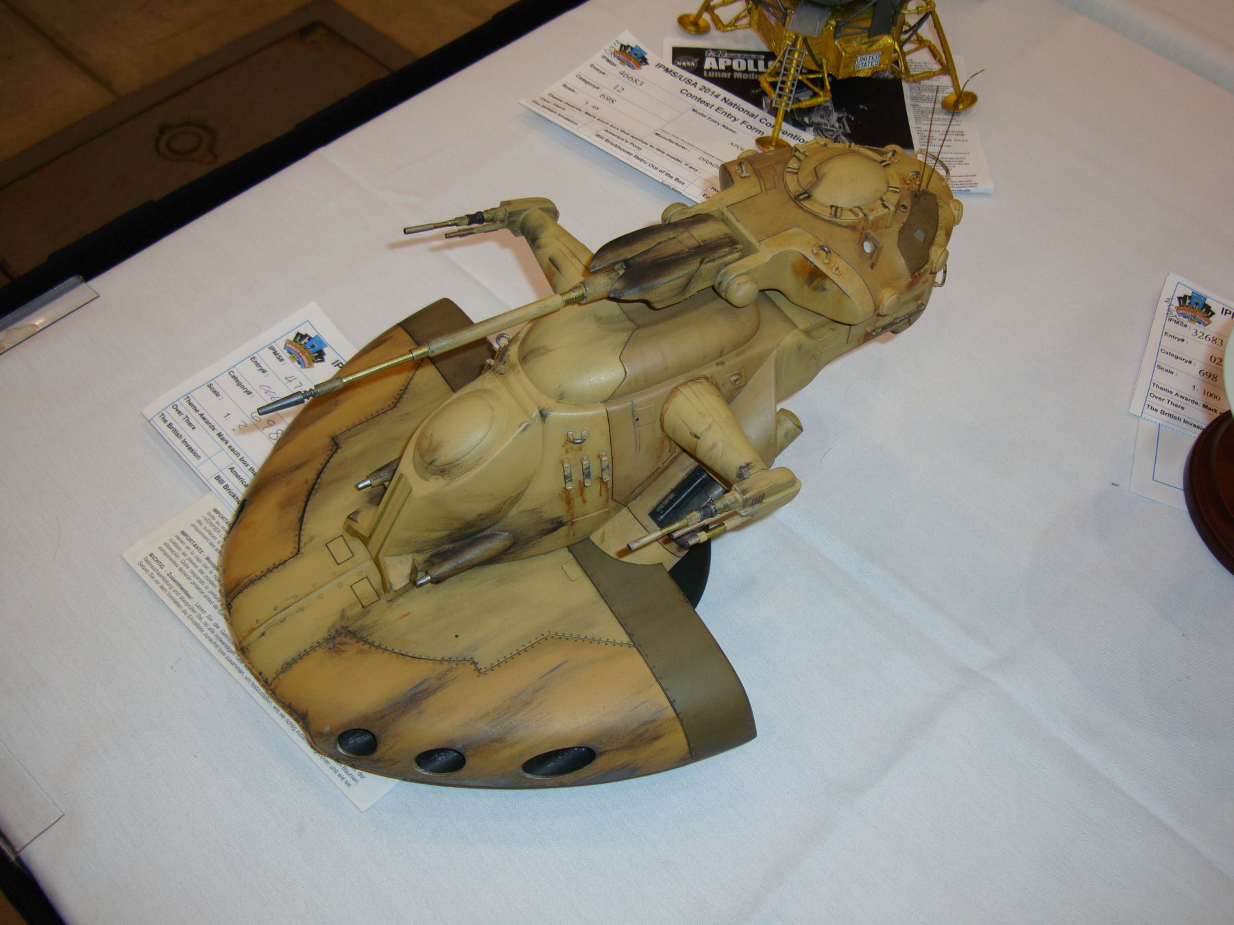 IPMS/USA National Convention 2014 Contest Room Photo 556