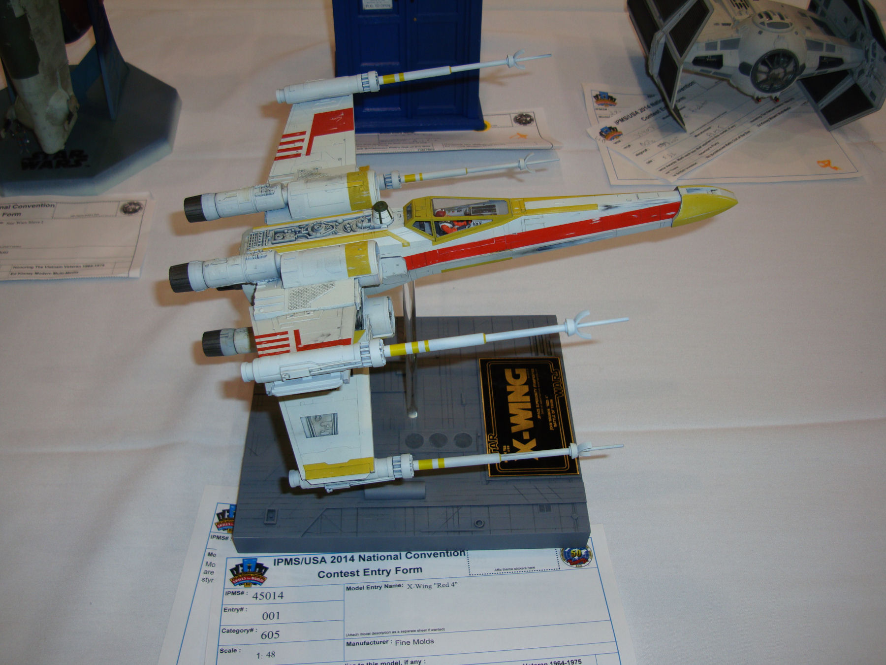 IPMS/USA National Convention 2014 Contest Room Photo 567
