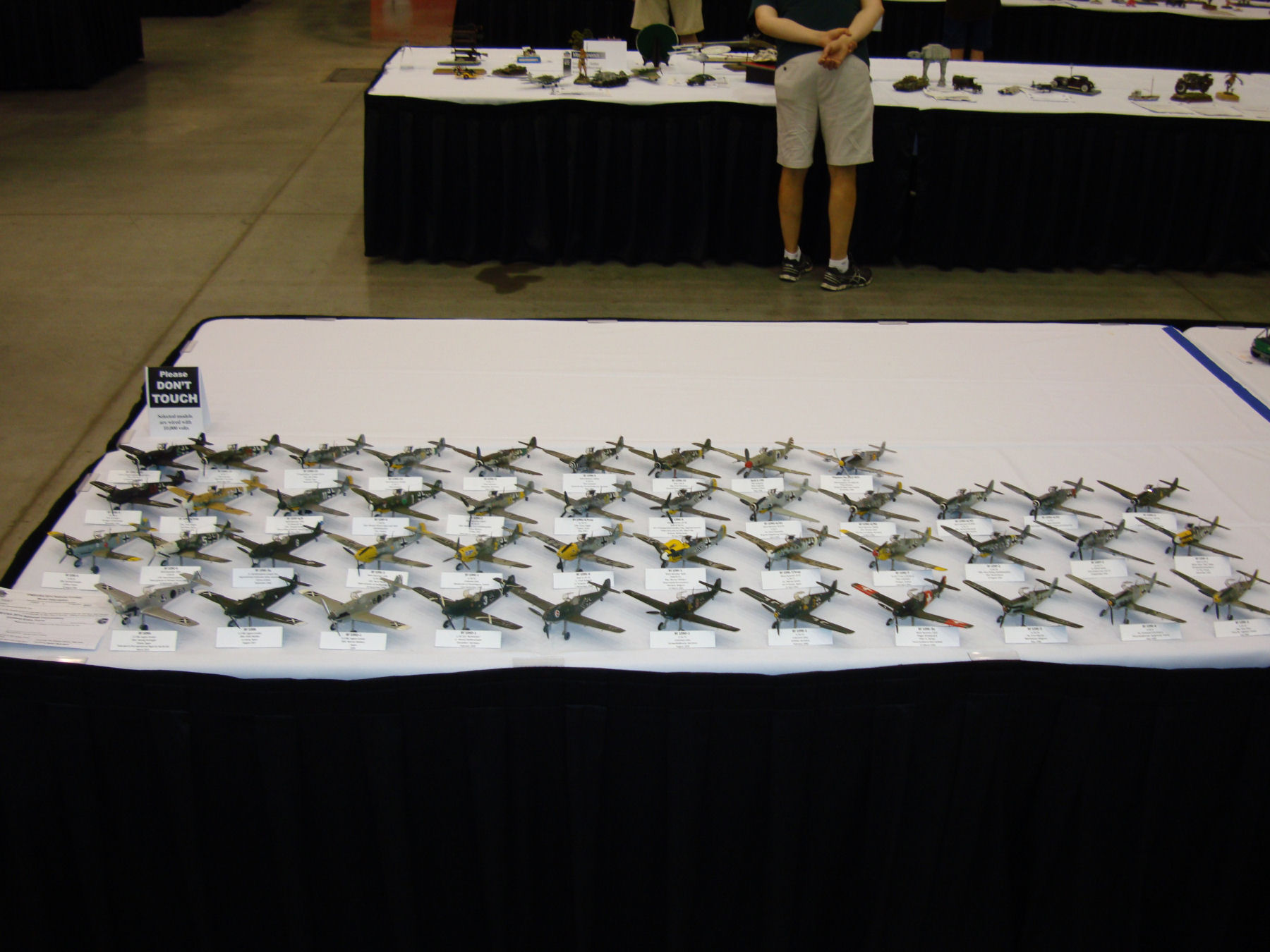 IPMS/USA National Convention 2014 Contest Room Photo 573