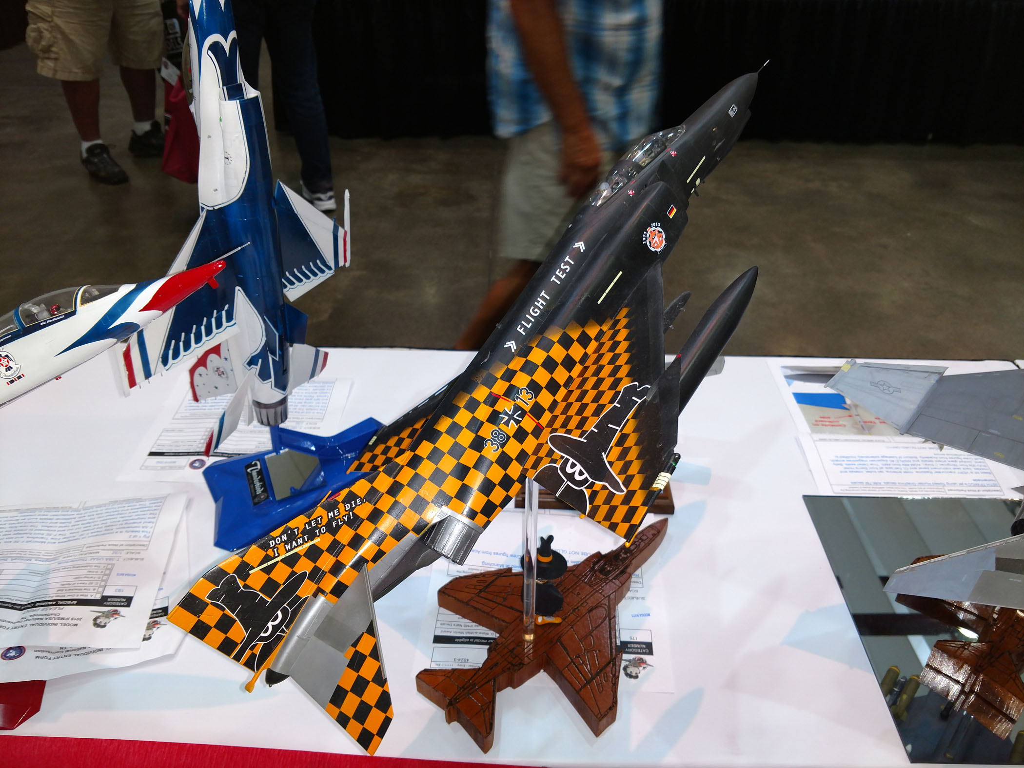 IPMS/USA National Convention 2019 Contest Room Photo 616
