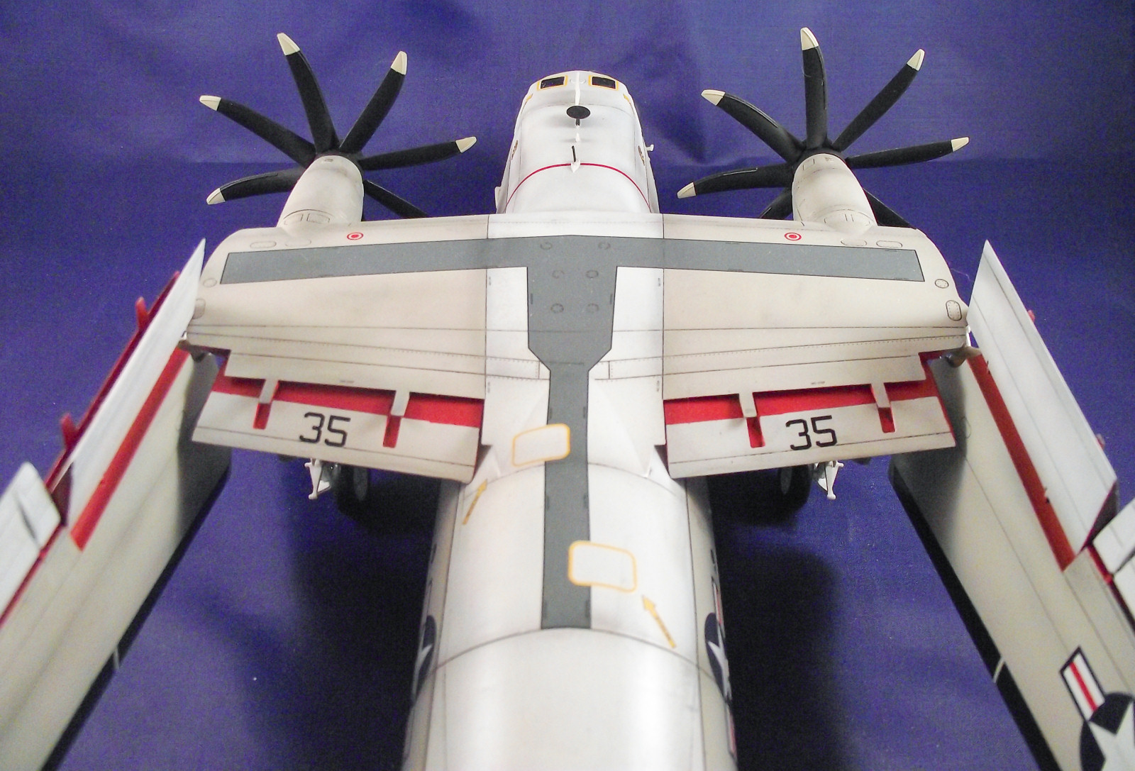 Kinetic Models/Lucky Model Contest 2014 - 1/48 C-2A Greyhound Image A002_03