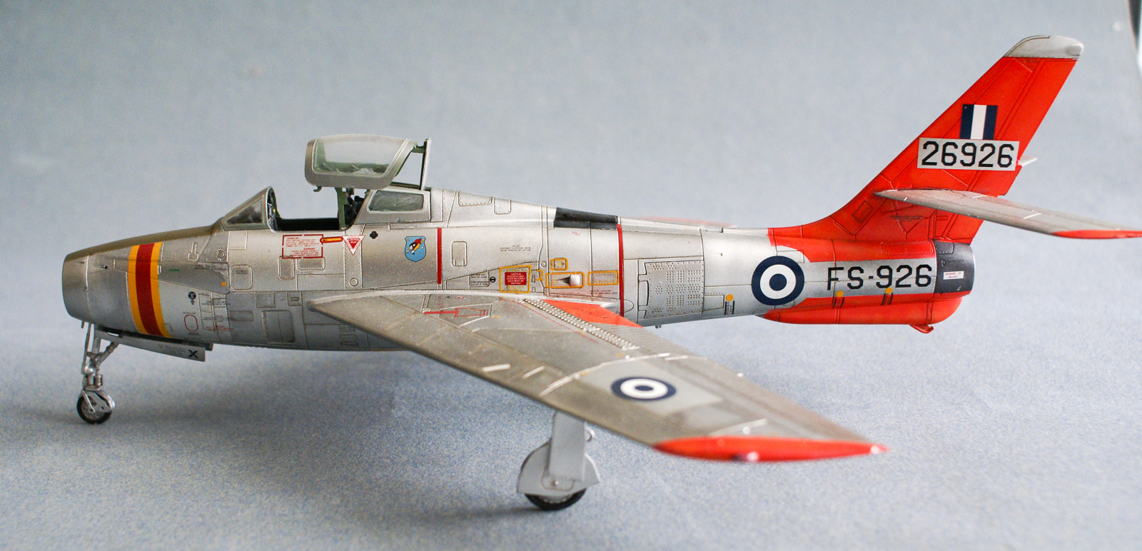 Kinetic Models/Lucky Model Contest 2014 - 1/48 F-84F Thunderstreak Image A029_02