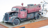MRC/Italeri Global Black Friday Model Contest 2013