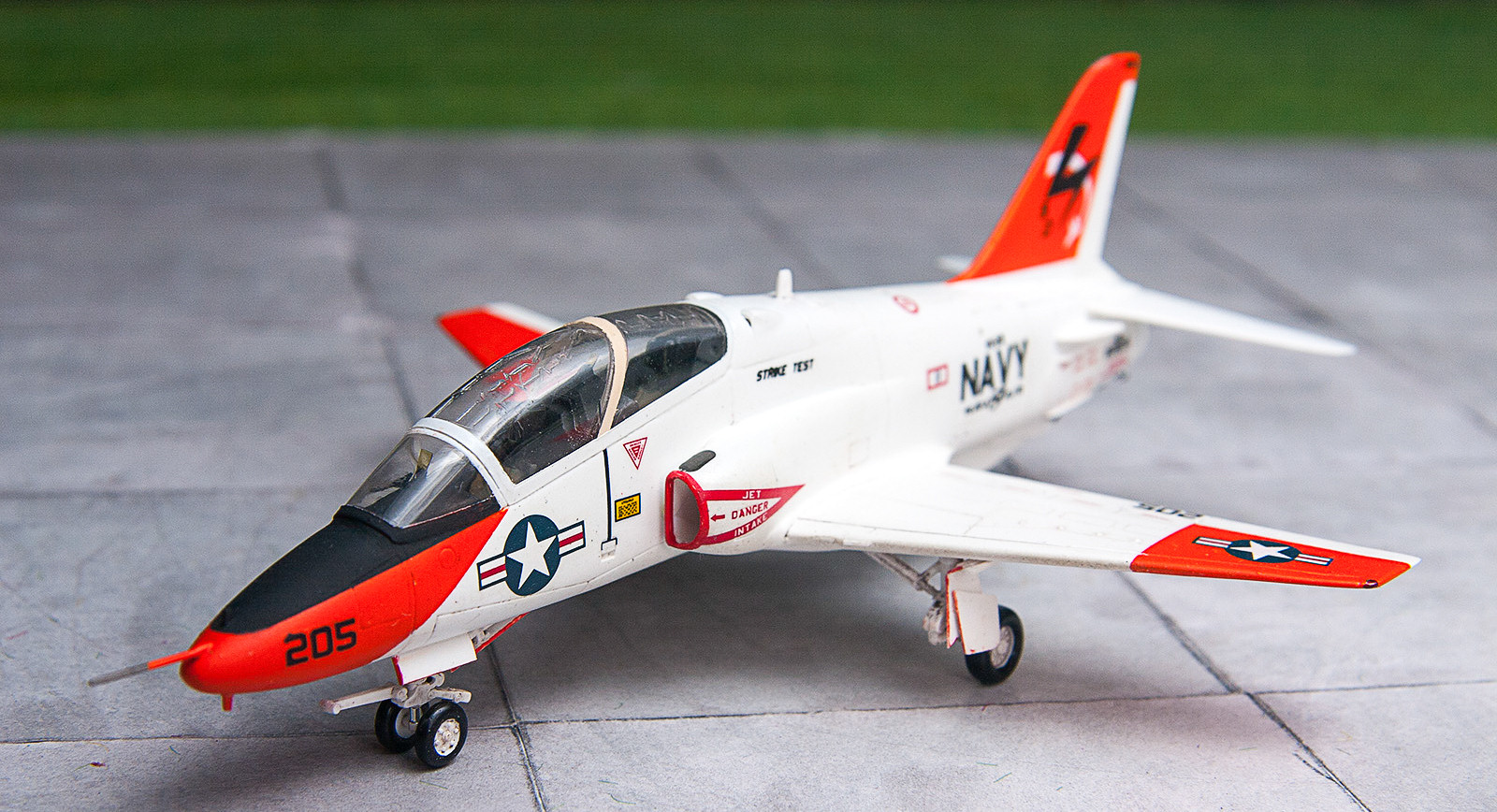 MRC/Italeri Contest 2013 - 1/72 T-45C Goshawk Image A053_01