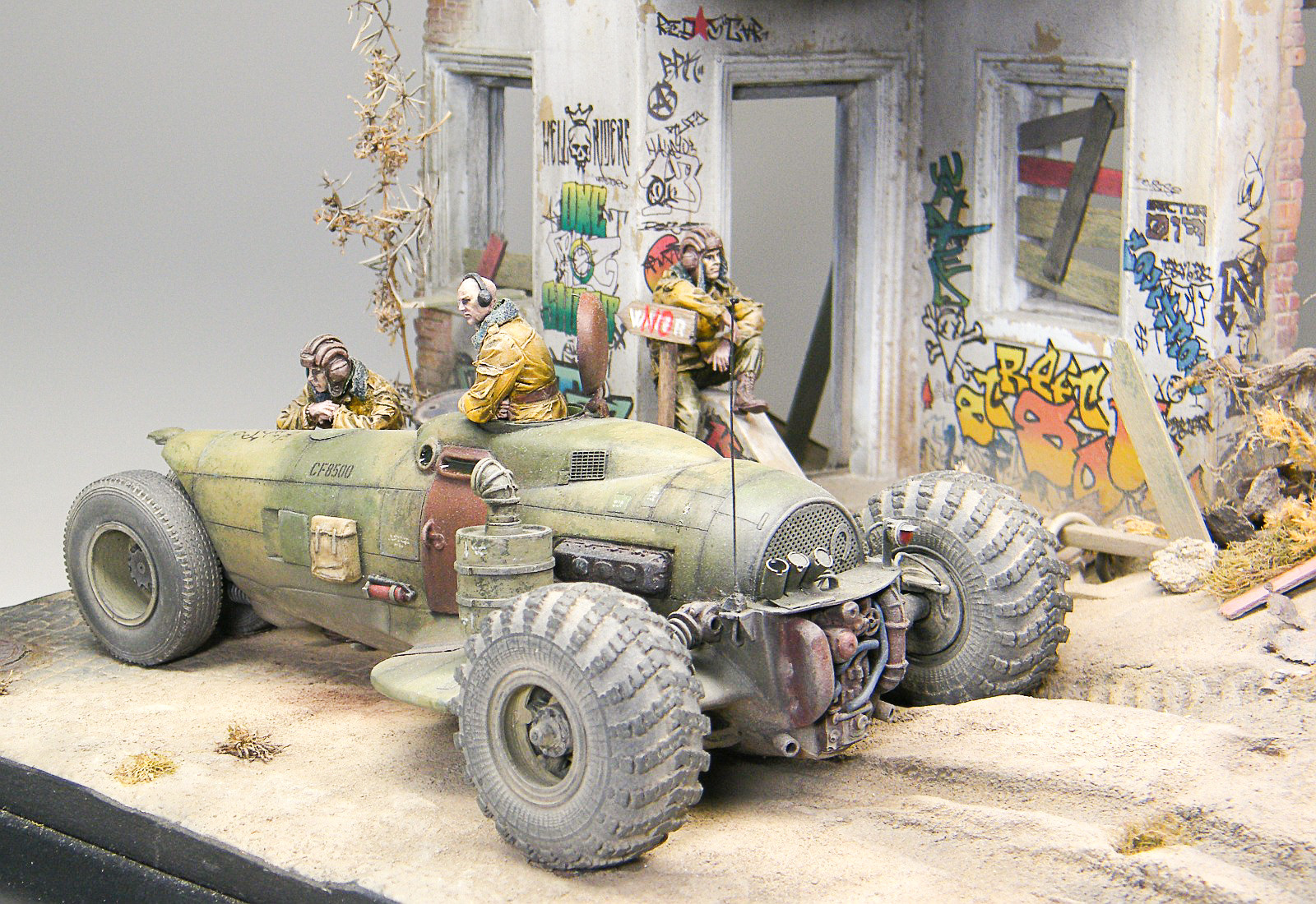 MRC/Academy Contest 2013 - 1/35 Warrior (1/48 P-47N) Image A025_03