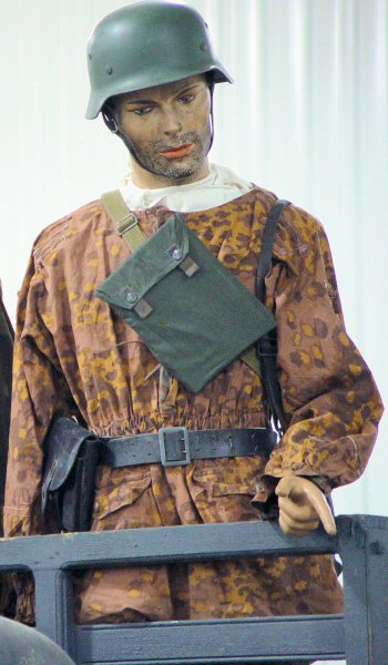 World War II Era German Uniform Image 07