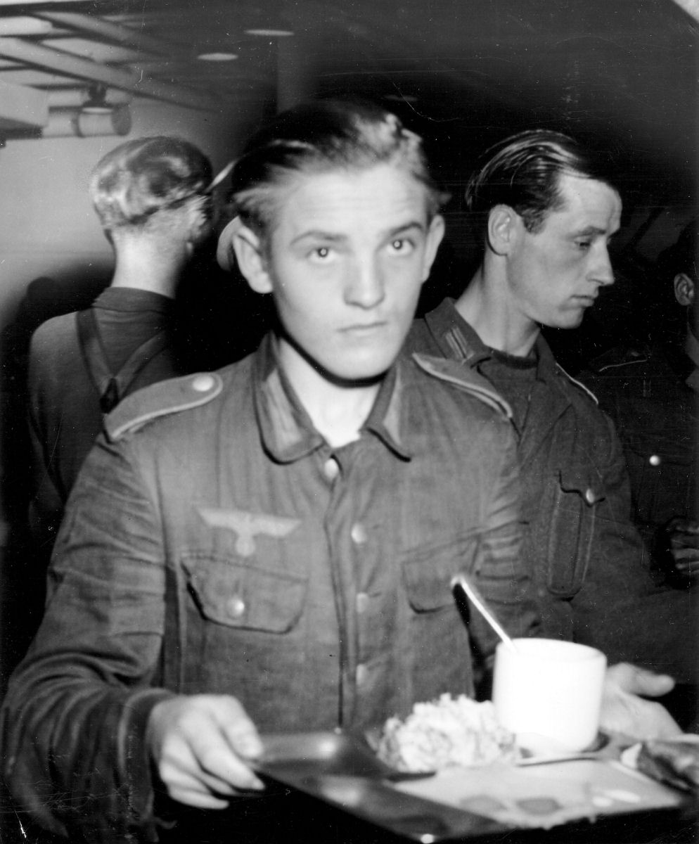 World War II Era German Uniform Image 17