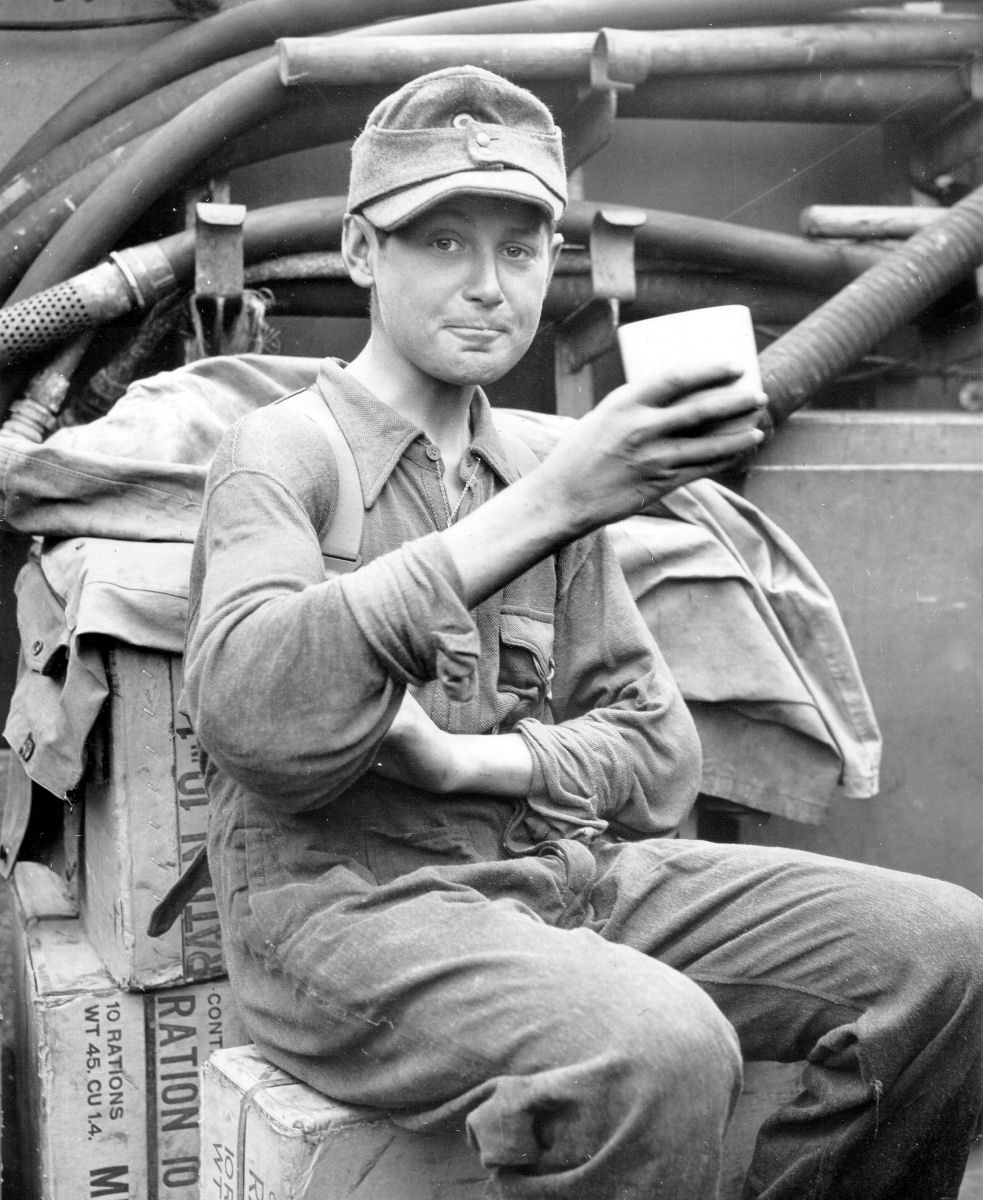 World War II Era German Uniform Image 18