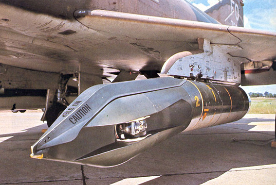 AVQ-10 Pave Knife
